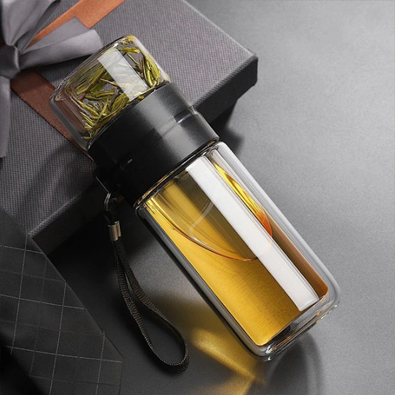 Outdoor sports drinking bottle travel glass tea and water separation water bottle with tea infuser