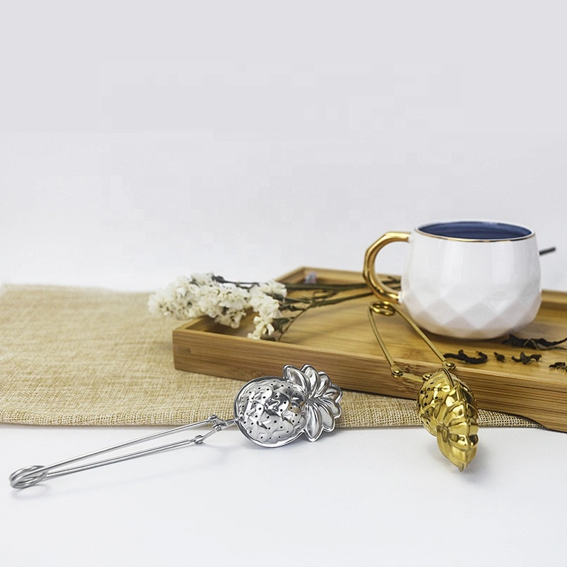 Stainless steel titanium gold plating pineapple shape tea infuser with clamp handle