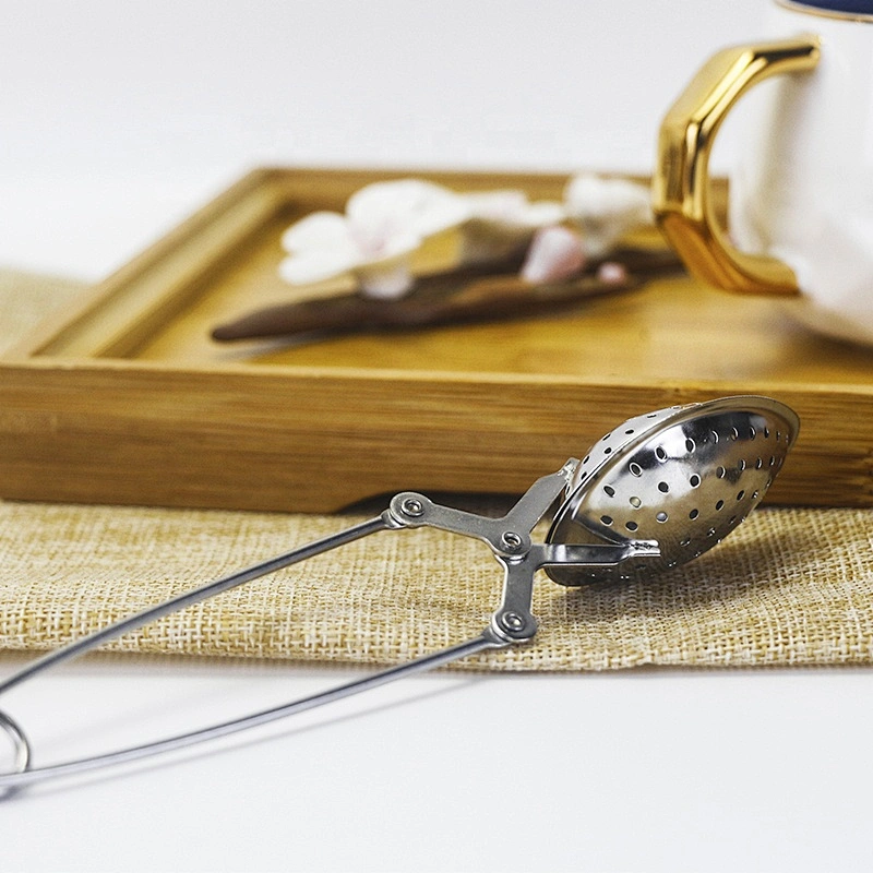 Food grade stainless steel leaf shape tea infuser with clamping handle
