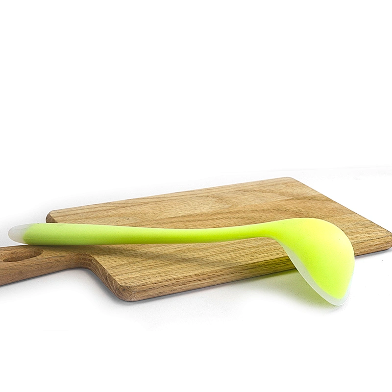 Food grade kitchen cooking utensils silicone spatula turner silicone nonstick pan shovel long handle spatual