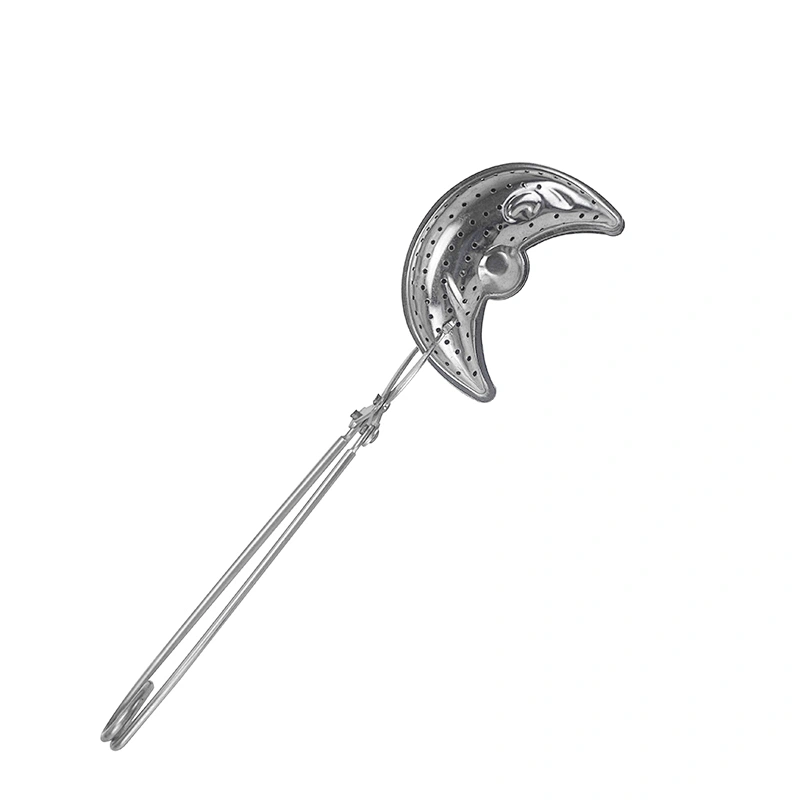 Food grade stainless steel moon shape tea infuser tea strainer with clamping handle