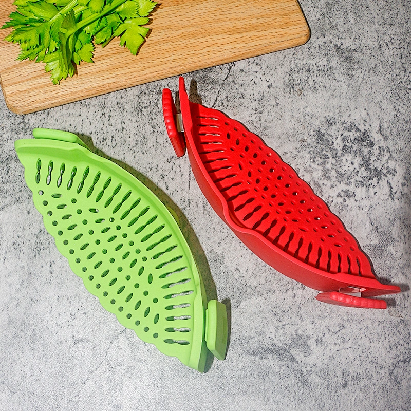 kitchen tools water filter Kitchen silicone strainer rice Pot side drainer Fruit and vegetable noodle filter water baffle