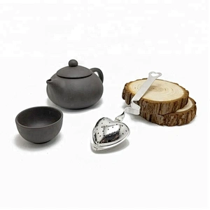 Food grade stainless steel heart shape tea infuser tea strainer with handle