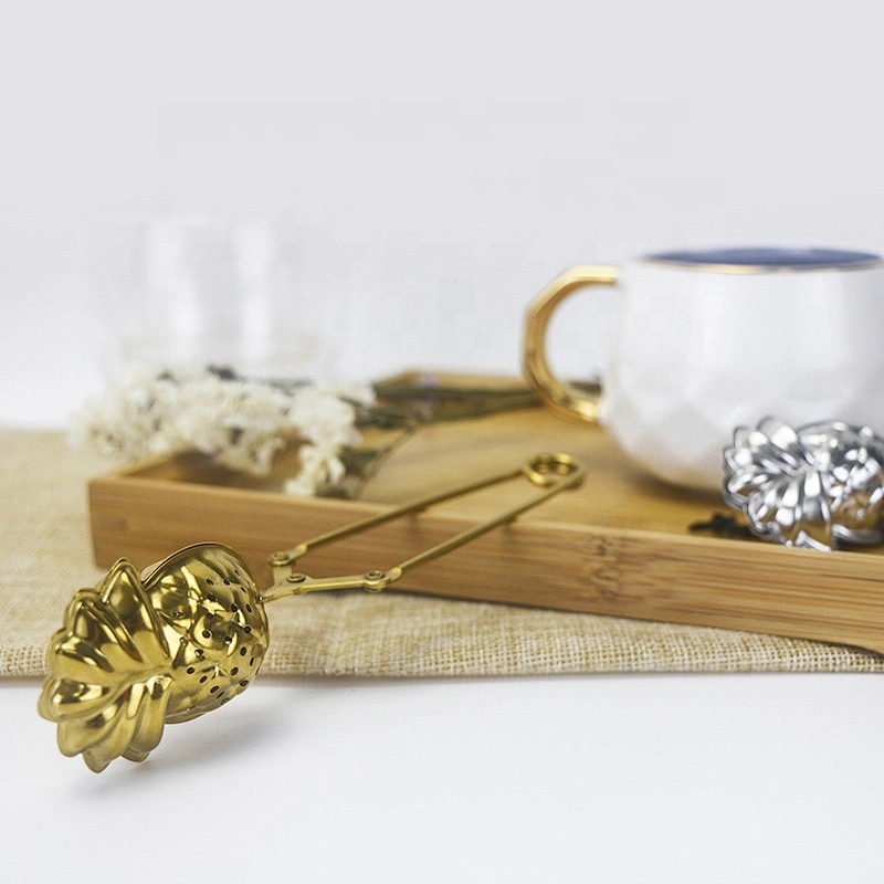 Stainless steel titanium gold plating pineapple shape tea infuser with clamp handle