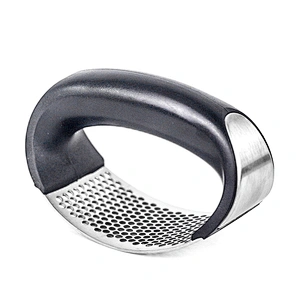 OEM Wholesale Kitchen accessories Garlic Press grater Stainless Steel Crusher Potato Press Potato Crusher