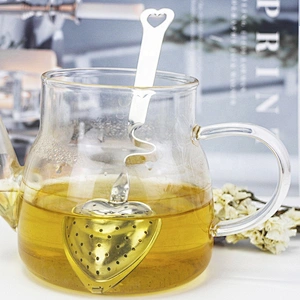 Food grade stainless steel heart shape tea infuser tea strainer with handle