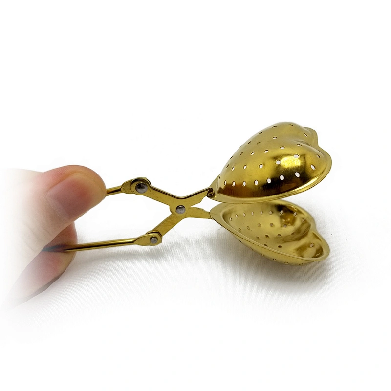 Stainless steel titanium gold plating heart shape tea infuser with clamping handle