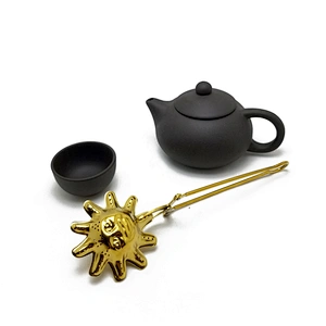 Novelty stainless steel titanium gold plating sun shape tea infuser tea strainer with clamping handle