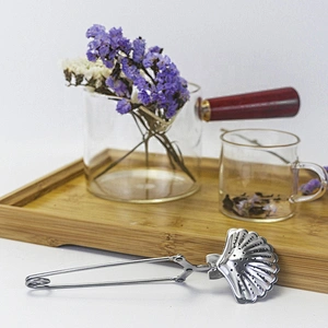 High quality stainless steel shell shape tea infuser with handle