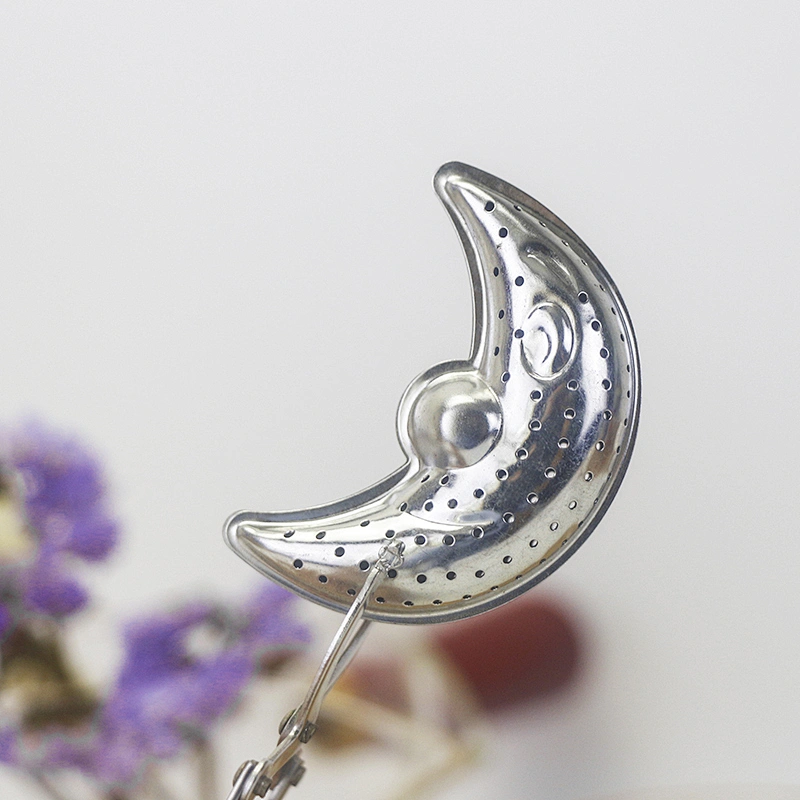 Food grade stainless steel moon shape tea infuser tea strainer with clamping handle