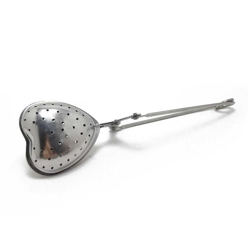 Hot selling stainless steel heart shape tea infuser with clamping handle