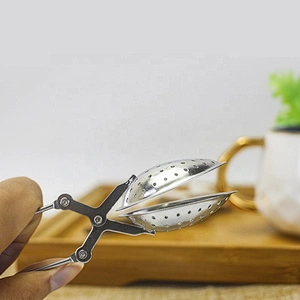 Food grade stainless steel leaf shape tea infuser with clamping handle