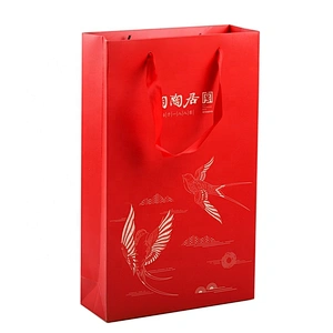 Luxury Custom CMYK Printing Matte Lamination Art Paper Gift Paper Bag With Ribbon Handle