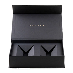 Luxury Custom Packing Tea Book Shape Magnetic Cardboard Gift Box With a Slotted Inner Carrier