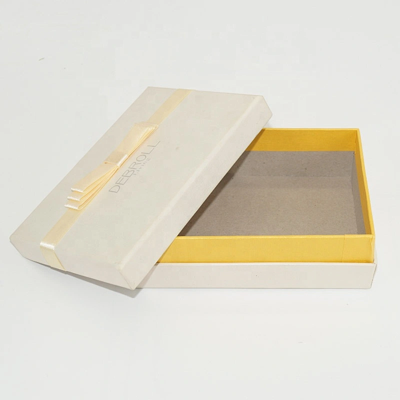 Custom Luxury White 2 Piece Lid And Base Paper Gift Box With Ribbon Packaging Cardboard Box