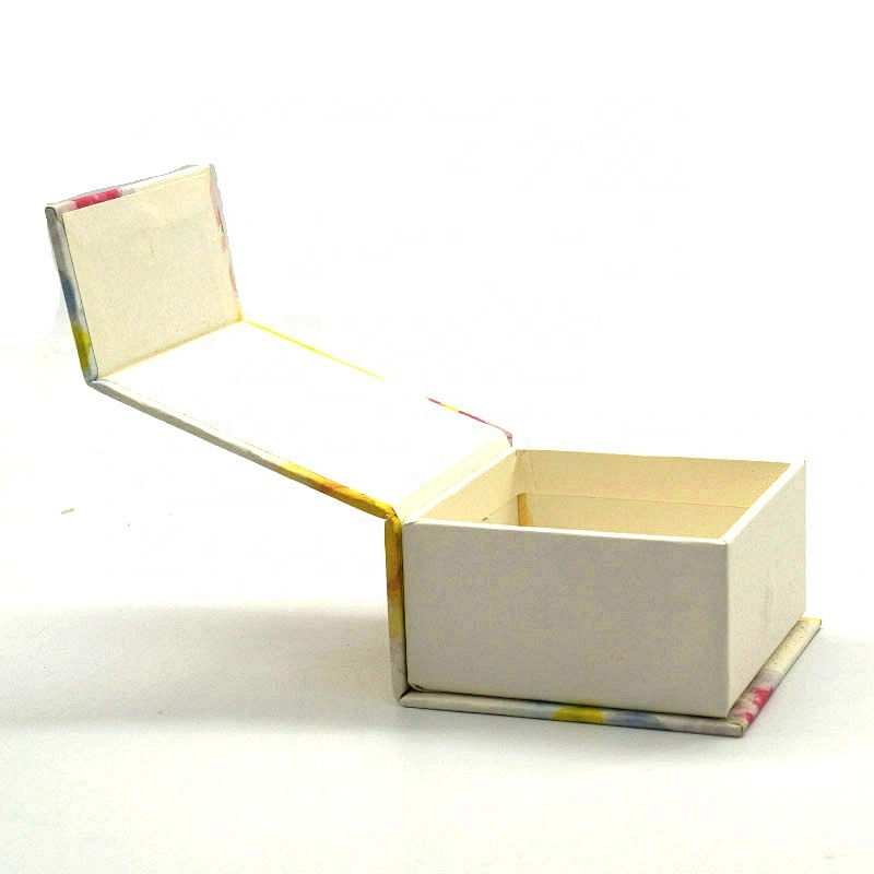 Custom Quietly Elegant Glossy Lamination Rigid Cardboard Flip Top Magnetic Box