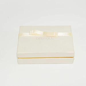 Custom Luxury White 2 Piece Lid And Base Paper Gift Box With Ribbon Packaging Cardboard Box