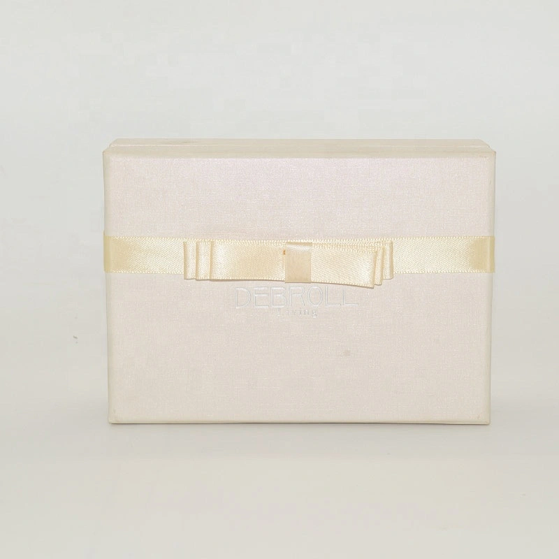 Custom Luxury White 2 Piece Lid And Base Paper Gift Box With Ribbon Packaging Cardboard Box