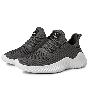 New Arrival Comfortable Men Fly knit Sports Running Shoes Fashion Sneaker Shoes