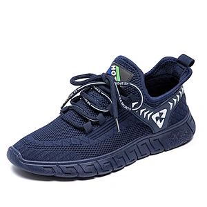 New Style Fashion Fly knit Sports Breathable Casual Running Shoes for Men