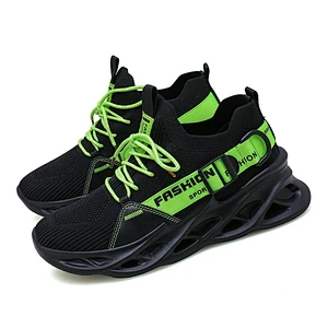 Newest Design Fly knit Upper Men Sneaker Casual Sports Running Shoes