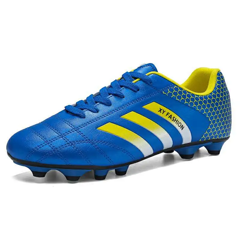 New design Soccer Shoes Family Sneaker Football Shoes for Men