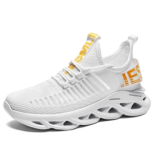Hot Sale Brand Fly knit Sport Shoes Breathable Casual Running Shoes for Men