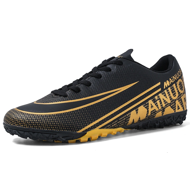 New Style Wholesale Lightweight Men Sports Football Soccer Shoes