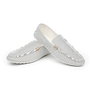 New Design Men's Slip on Loafers Lightweight Casual Sports Canvas Shoes