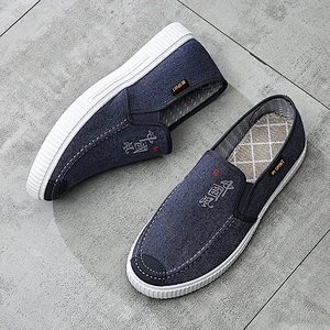Fashion Style Men Slip on Loafers Canvas Casual Shoes