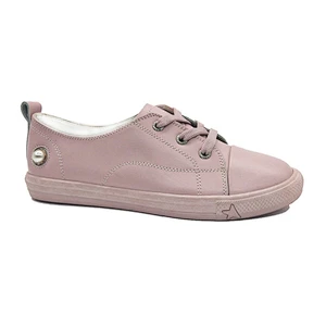 Customized logo women flat casual leather shoes