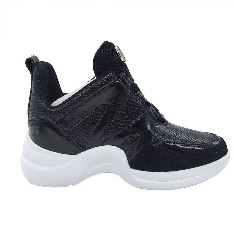 New Style Ladies Casual sneaker shoes Leather Shoes with Customized