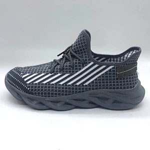 High Quality Breathable Fly knit Casual Running Sneaker Shoes for Men