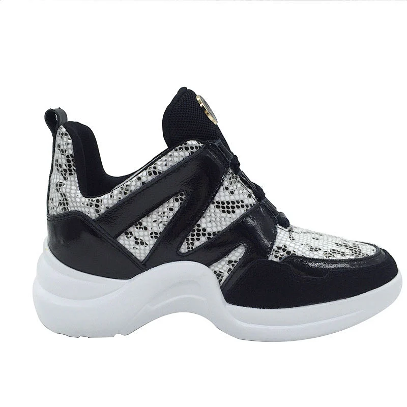 New Style Ladies Casual sneaker shoes Leather Shoes with Customized