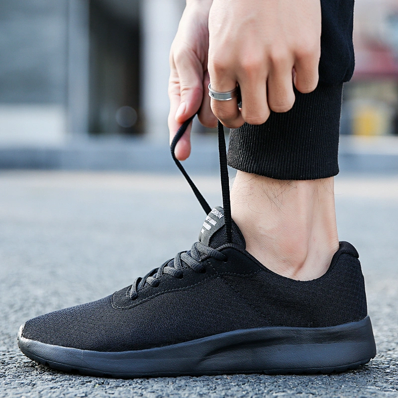 Large size  mesh sneaker running sports shoes for unisex
