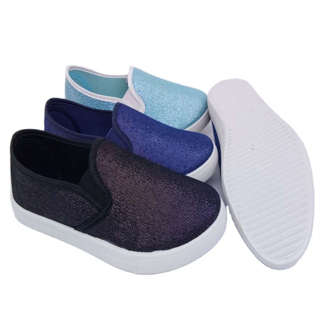 Customize Fashionable lady injection slip on loafers casual canvas shoes