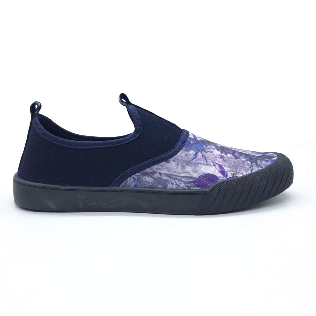 New Fashion Style Men Footwear Injection Canvas Casual Shoes with Customized