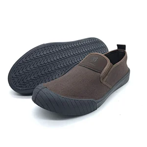 Factory customize New Style Trend Mens Casual Injection Flat Canvas Shoe with Customized with good price