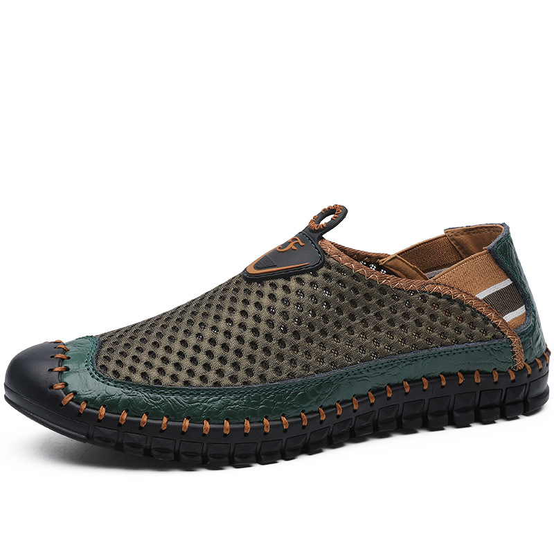 Outdoor Slip on Shoes Men Casual Walking Shoes