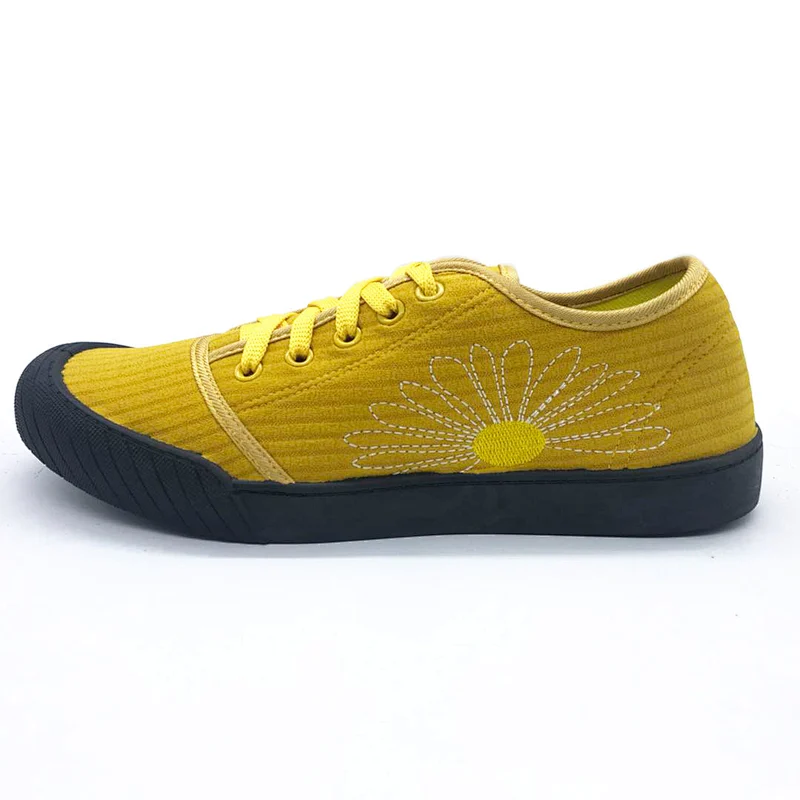 Factory customize Cheap Price Comfort Men Flat Injection Canvas Casual Shoe with Customized with good price