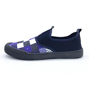 Factory customized Classic Fashion Style Men Casual Injection  Flat Canvas Shoe with Customized with good price custom shoes