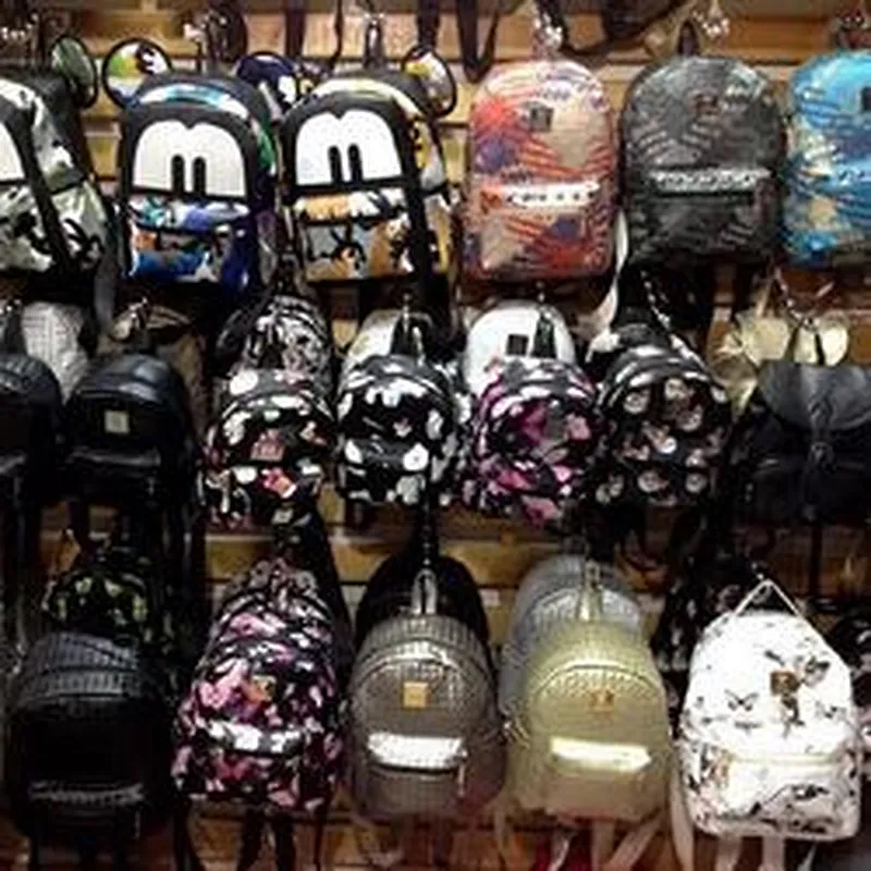 Mix style trend leisure PU ladies backpacks School bags stock