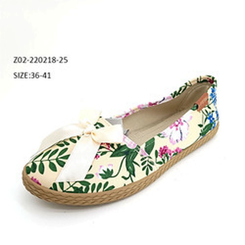 Good price Popular injection ladies loafers walking flat shoes Women's Casual Canvas Shoes