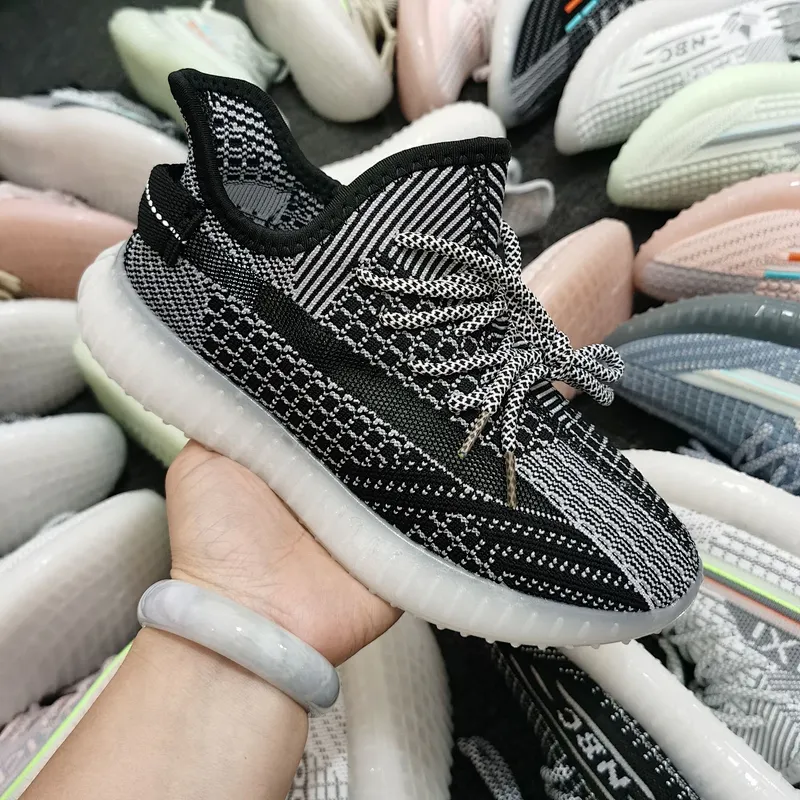 Mix style casual shoes stock  walking shoes sport shoes  stock lots