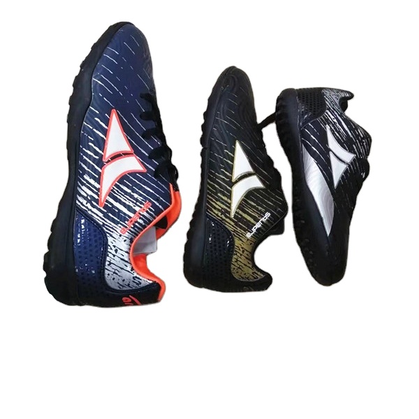 Clearance stock soccer sports sneakers men football shoes