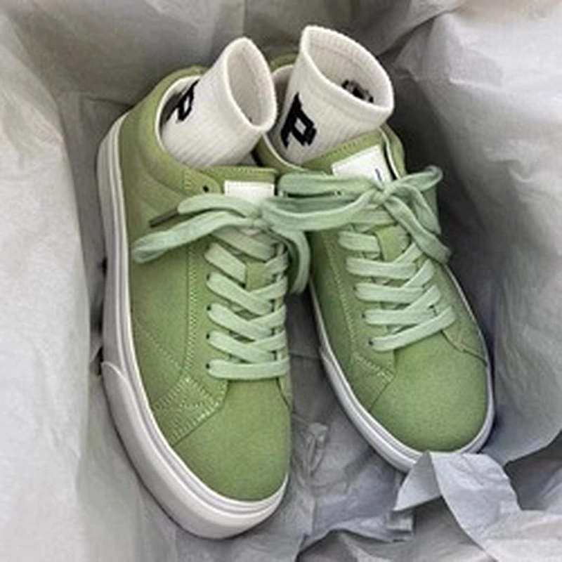 New vintage style women fashion casual sneakers shoes flat low top couple skateboard shoes