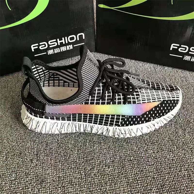 Mix style cheap fly knit men sports casual stock shoes sneakers shoes stock