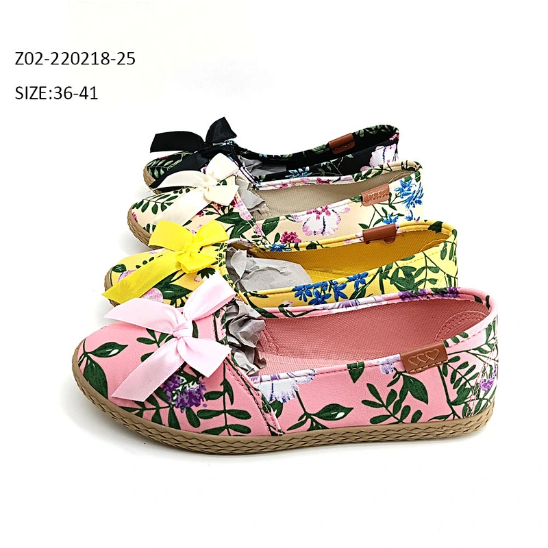 Good price Popular injection ladies loafers walking flat shoes Women's Casual Canvas Shoes