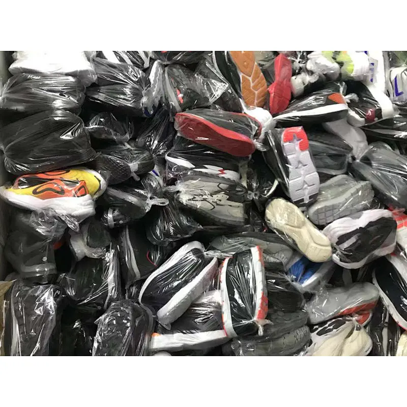 Mix design men sport shoes running shoes athletic shoes sneakers stock