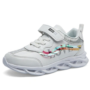 Customize Hot Style Comfortable Sneaker Breathable Sports Casual Shoes for Children